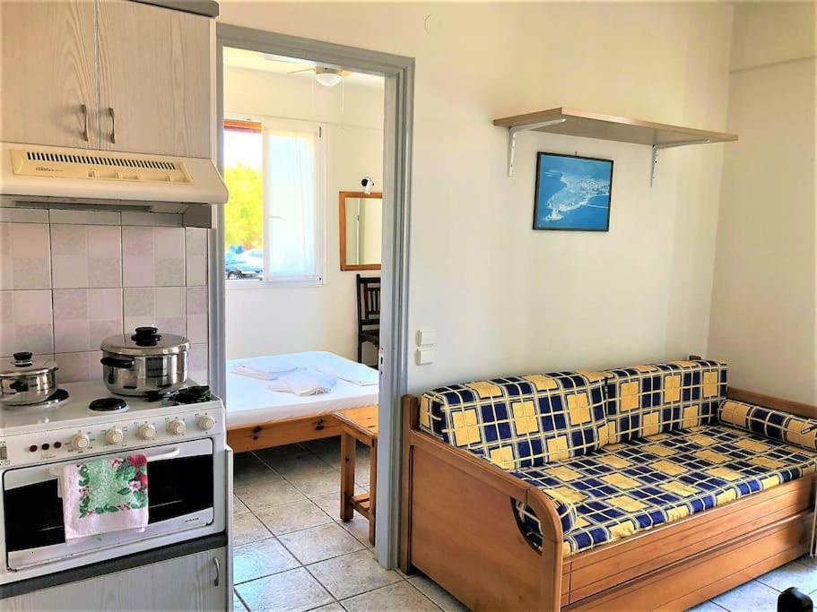 מת'וני Mythos Suites-Apollo Apartment מראה חיצוני תמונה
